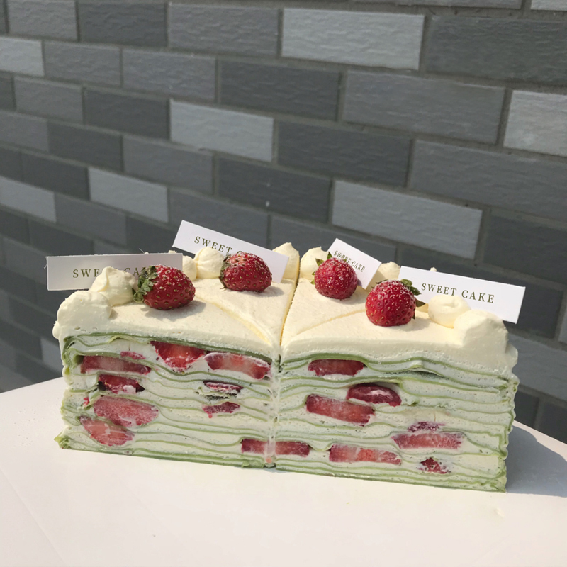 草莓抹茶千层蛋糕