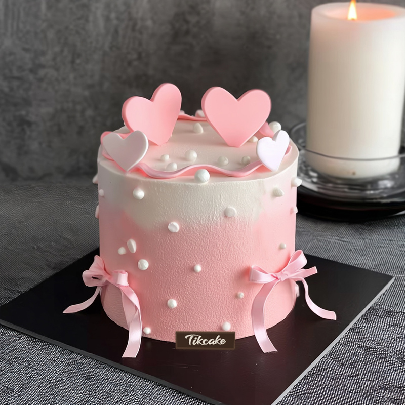 原创粉色公主风爱心鲜奶蛋糕
