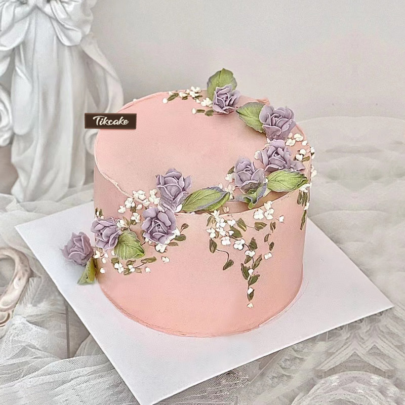 给女盆友生日蛋糕写什么
